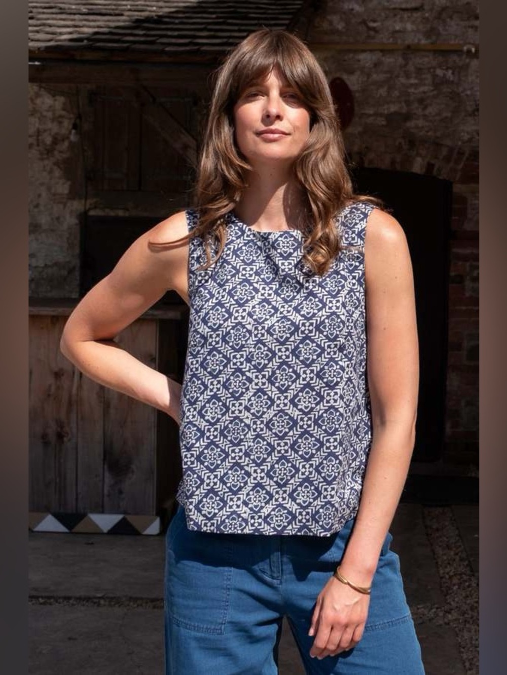 BIBICO PIPPA SLEEVELESS SHELL TOP - INDIGO BLOCK PRINT